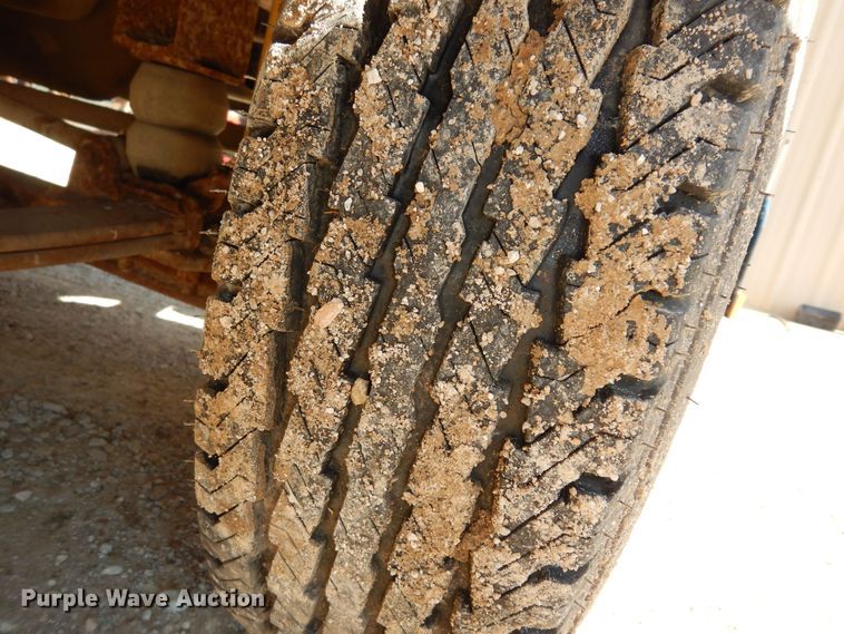 image for item DN1616 1991 Ford F450 Super Duty  dump truck