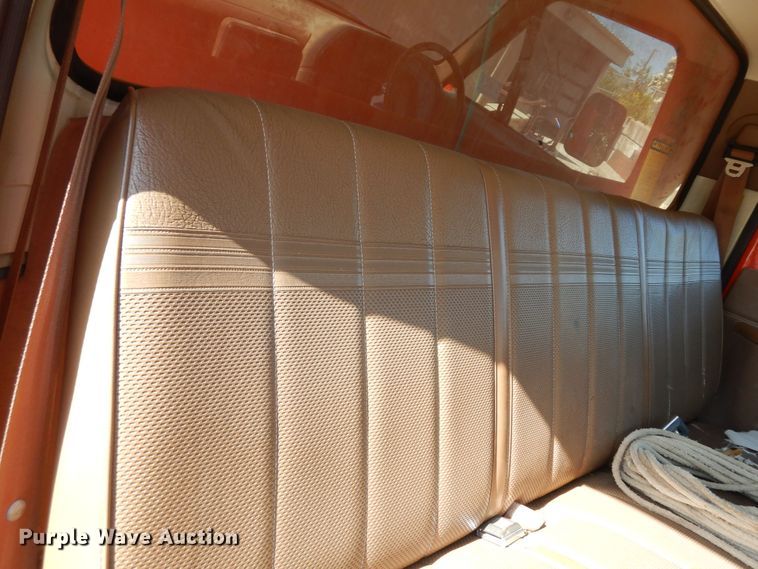 image for item DN1616 1991 Ford F450 Super Duty  dump truck