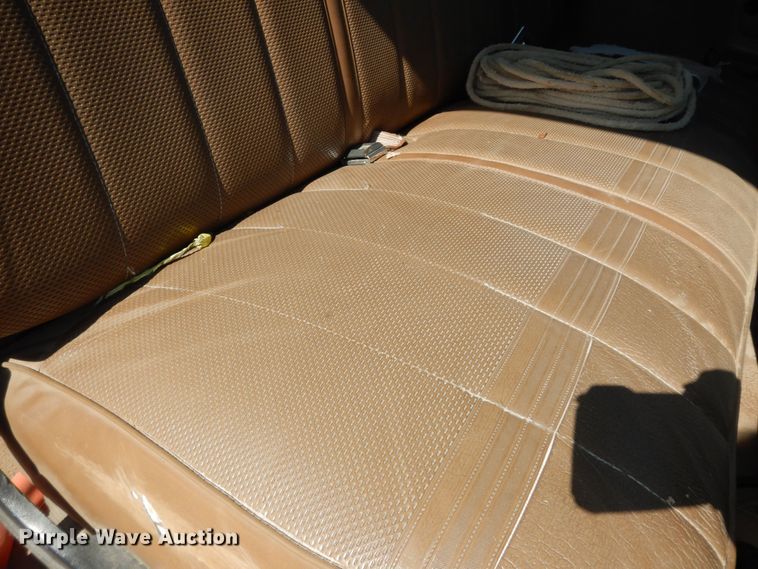 image for item DN1616 1991 Ford F450 Super Duty  dump truck