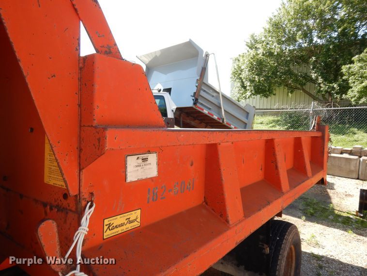 image for item DN1616 1991 Ford F450 Super Duty  dump truck