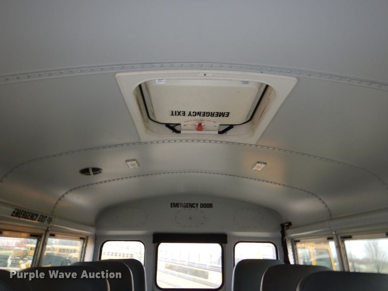 image for item DN7329 2008 Chevrolet Express 3500  school bus