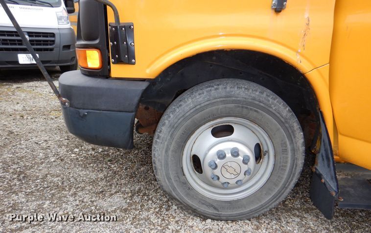 image for item DN7329 2008 Chevrolet Express 3500  school bus