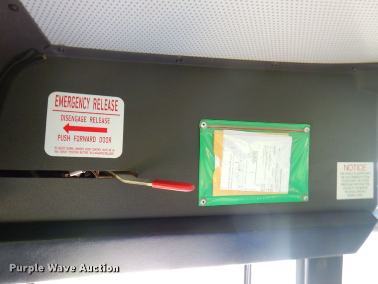 image for item DP4227 2009 Freightliner C2 Thomas Built  school bus