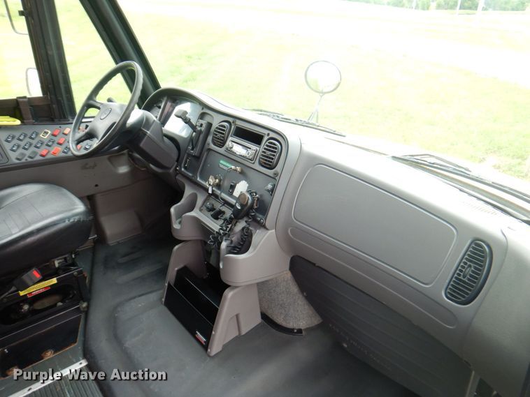 image for item DP4228 2010 Freightliner C2 Thomas Built  school bus