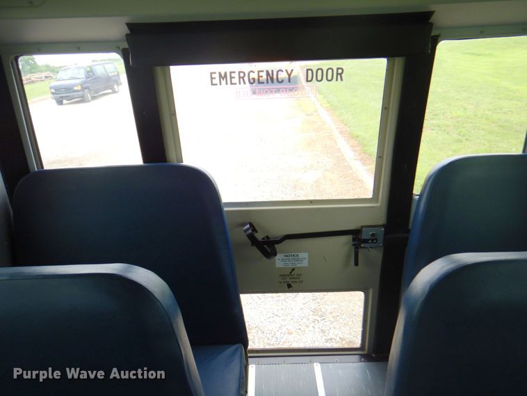 image for item DP4228 2010 Freightliner C2 Thomas Built  school bus