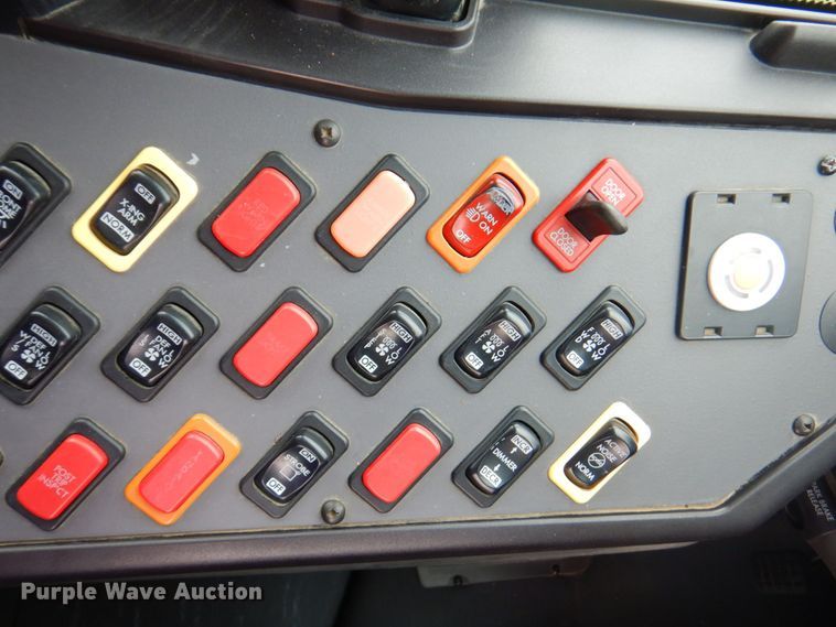 image for item DP4228 2010 Freightliner C2 Thomas Built  school bus