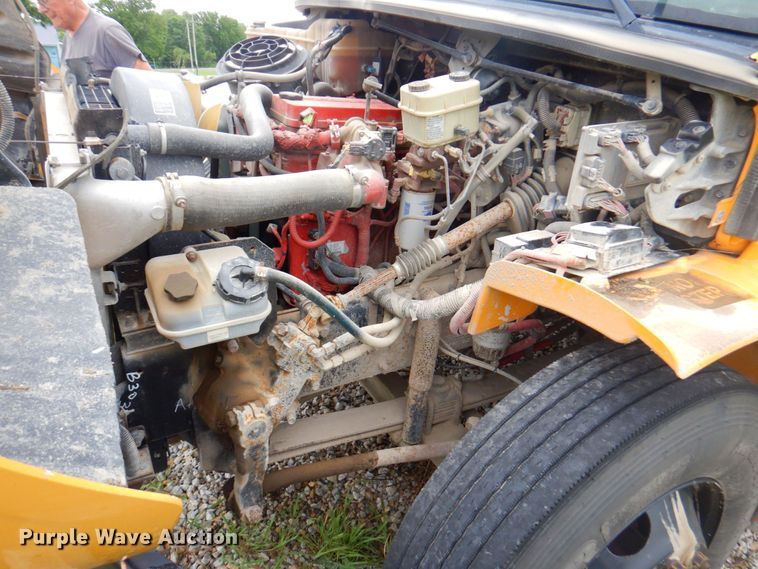 image for item DP4228 2010 Freightliner C2 Thomas Built  school bus