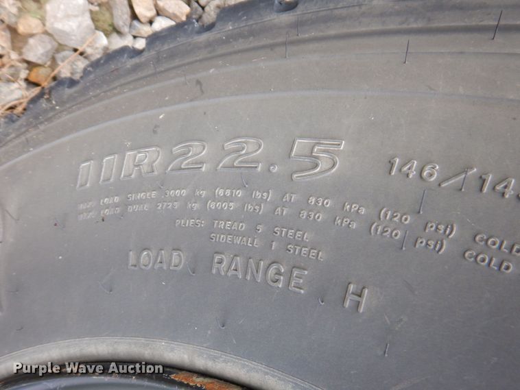 image for item DP4228 2010 Freightliner C2 Thomas Built  school bus