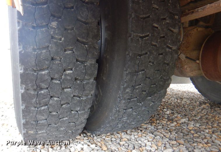 image for item DP4228 2010 Freightliner C2 Thomas Built  school bus