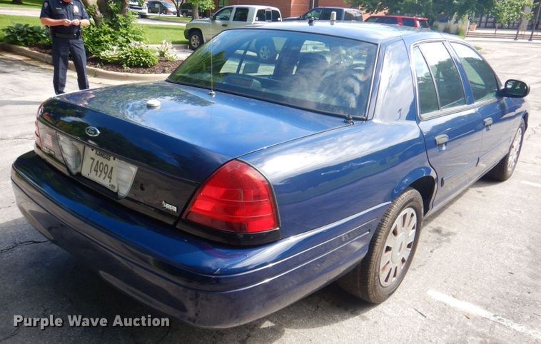 image for item DP4251 2010 Ford Crown Victoria Police Interceptor