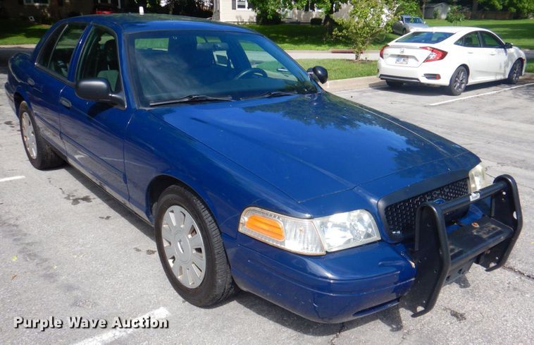 image for item DP4251 2010 Ford Crown Victoria Police Interceptor