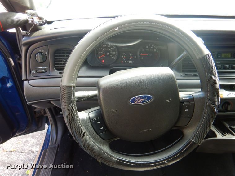 image for item DP4251 2010 Ford Crown Victoria Police Interceptor