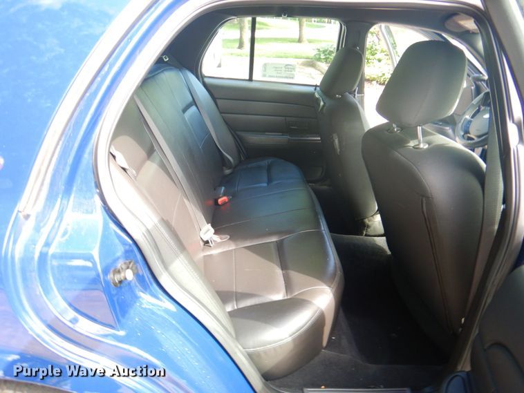 image for item DP4251 2010 Ford Crown Victoria Police Interceptor