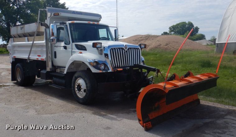 image for item DP5574 2008 International WorkStar 7400SFA  dump truck