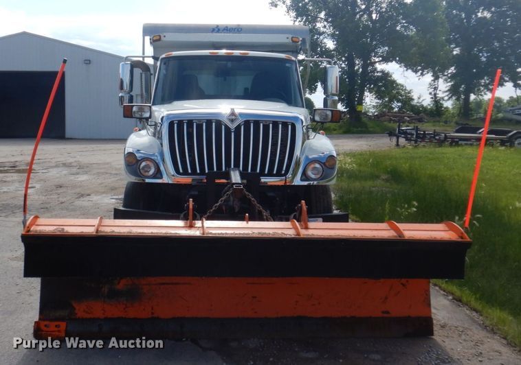 image for item DP5574 2008 International WorkStar 7400SFA  dump truck