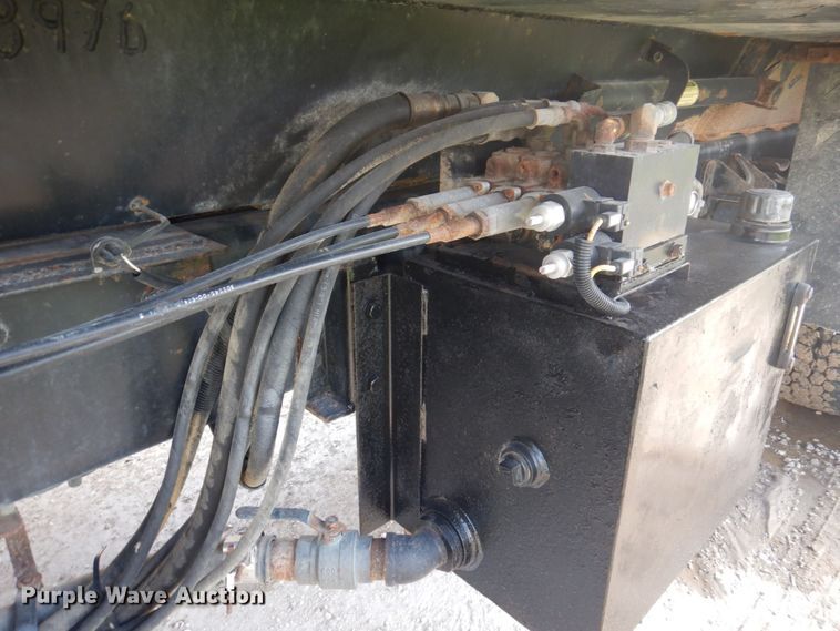 image for item DP5574 2008 International WorkStar 7400SFA  dump truck