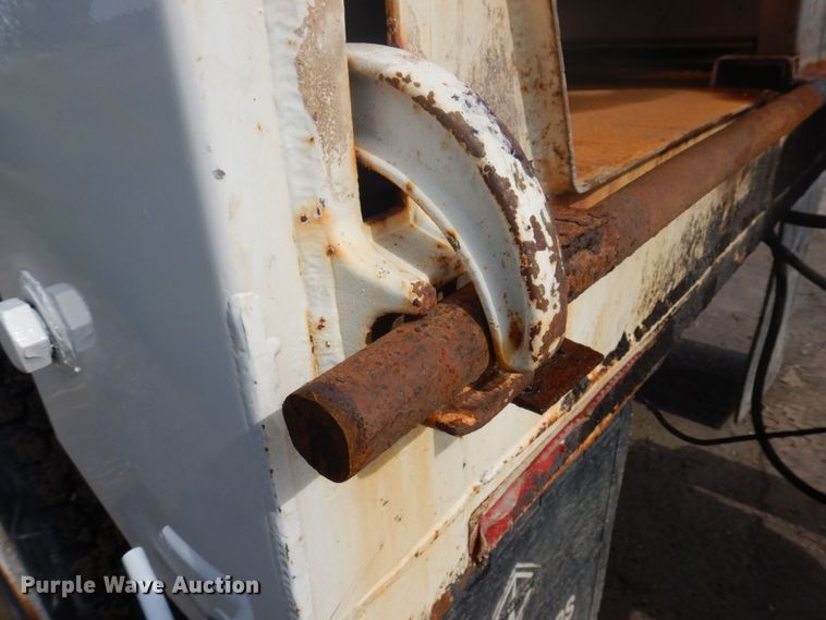 image for item DP5574 2008 International WorkStar 7400SFA  dump truck