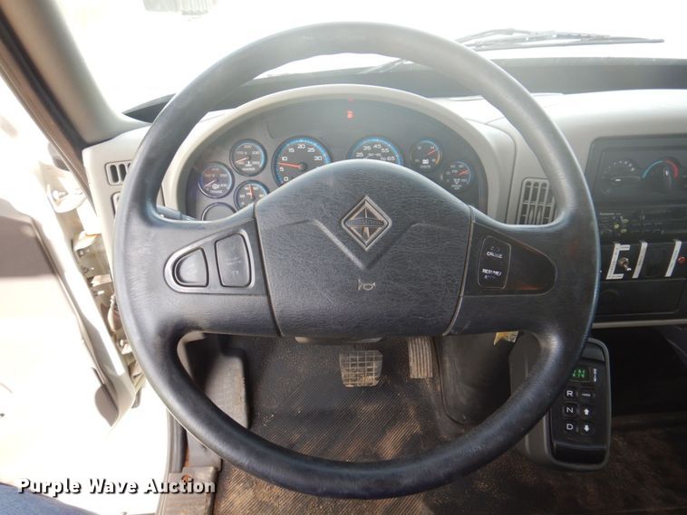 image for item DP5574 2008 International WorkStar 7400SFA  dump truck