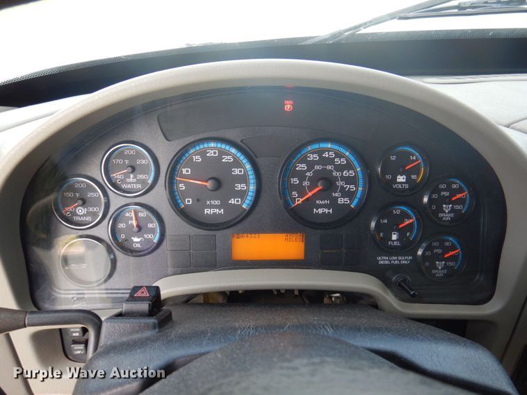 image for item DP5574 2008 International WorkStar 7400SFA  dump truck