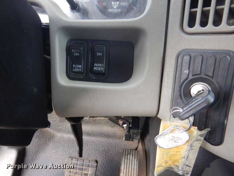 image for item DP5574 2008 International WorkStar 7400SFA  dump truck