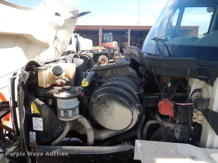 image for item DP5574 2008 International WorkStar 7400SFA  dump truck