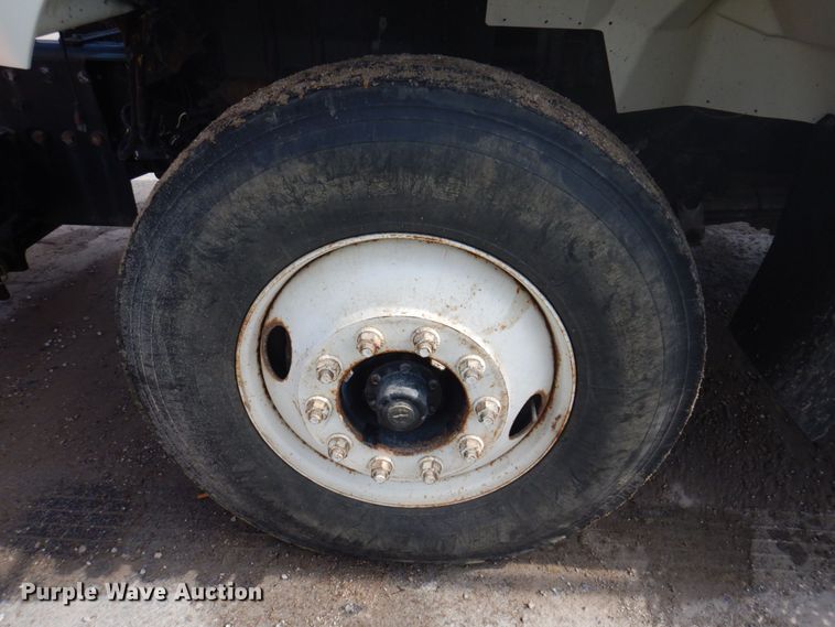 image for item DP5574 2008 International WorkStar 7400SFA  dump truck