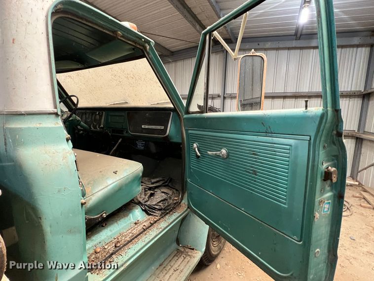 image for item DR1545 1967 Chevrolet 50  dump flatbed truck