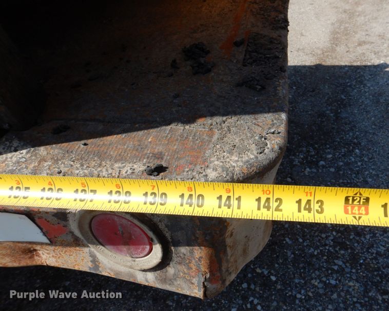 image for item DS8007 1976 Ford F600  dump flatbed truck