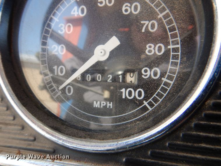 image for item DS8007 1976 Ford F600  dump flatbed truck