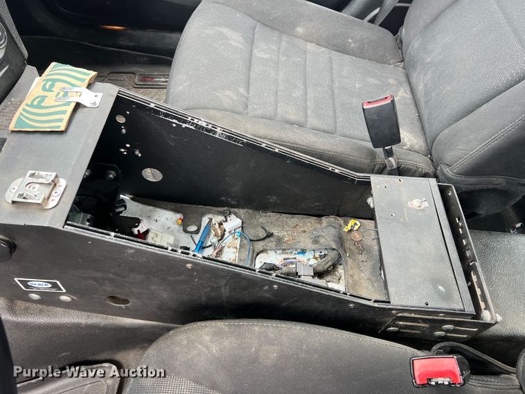 image for item DS8265 2012 Dodge Charger Police