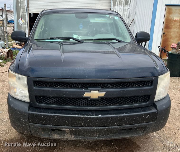 image for item DS8270 2008 Chevrolet Silverado 1500  Ext. Cab pickup truck