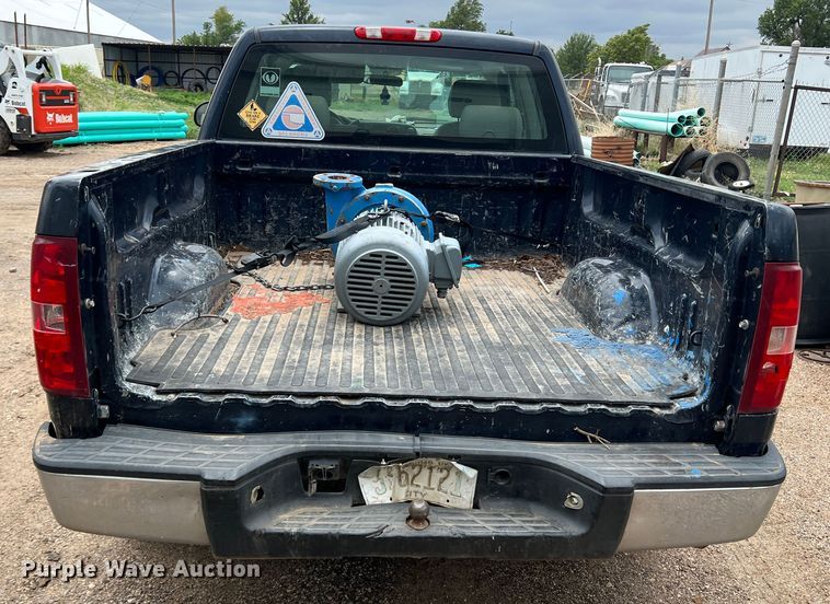 image for item DS8270 2008 Chevrolet Silverado 1500  Ext. Cab pickup truck