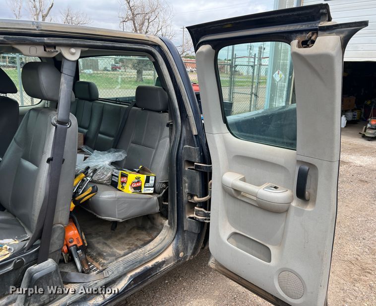 image for item DS8270 2008 Chevrolet Silverado 1500  Ext. Cab pickup truck
