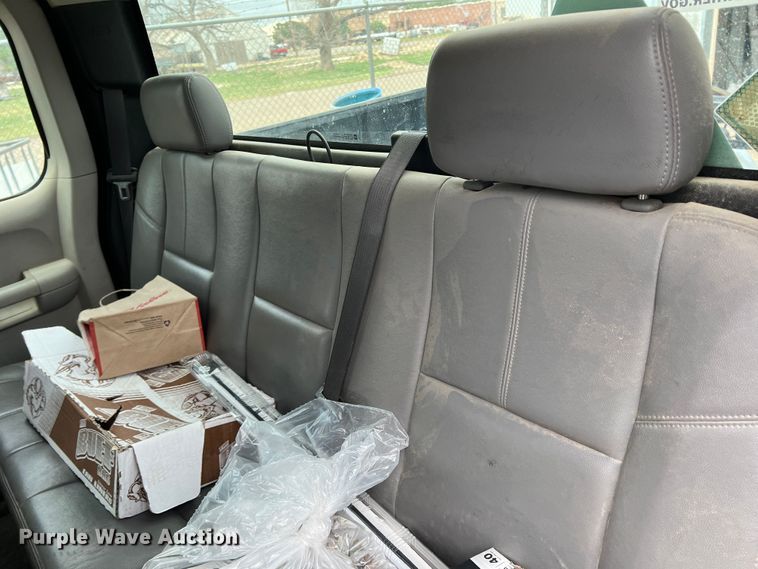 image for item DS8270 2008 Chevrolet Silverado 1500  Ext. Cab pickup truck