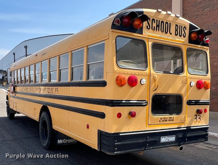 image for item IG9434 1998 Ford B800  school bus