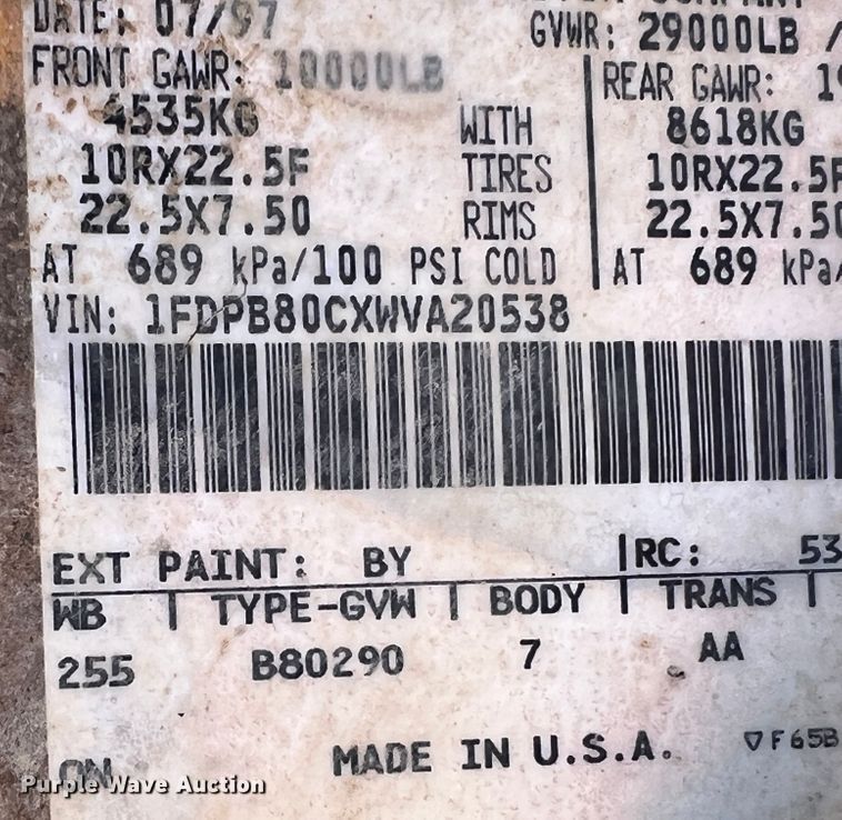 image for item IG9434 1998 Ford B800  school bus