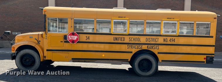 image for item IG9435 1999 International 3800  school bus