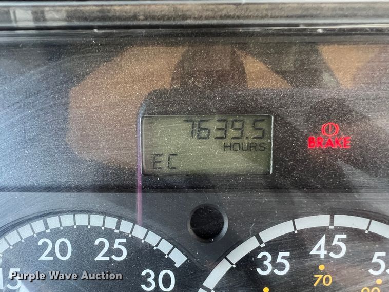 image for item IG9488 2005 Freightliner FS65 Thomas Built  school bus