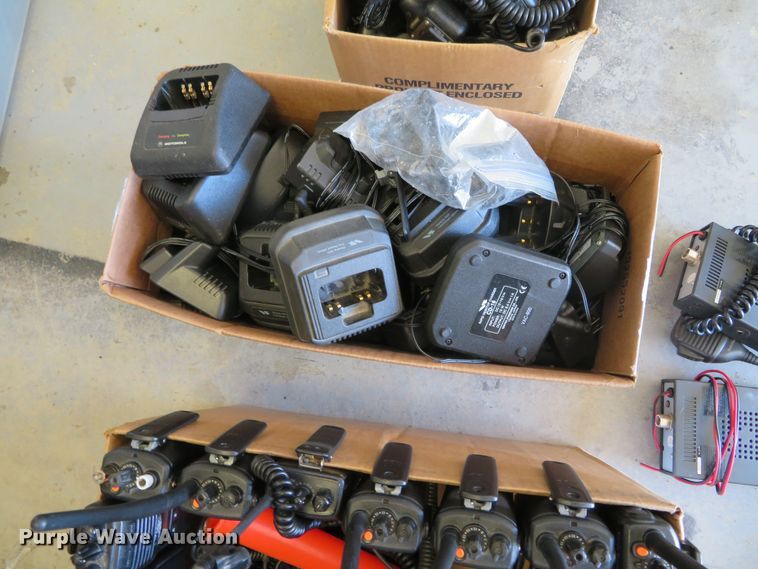 image for item JC9297 (22) 16-channel radios