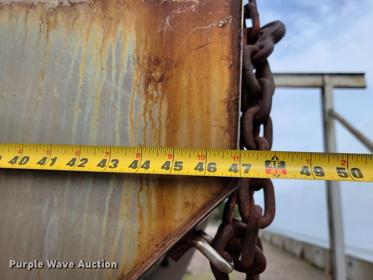 image for item JG9854 2006 Buyers  spreader