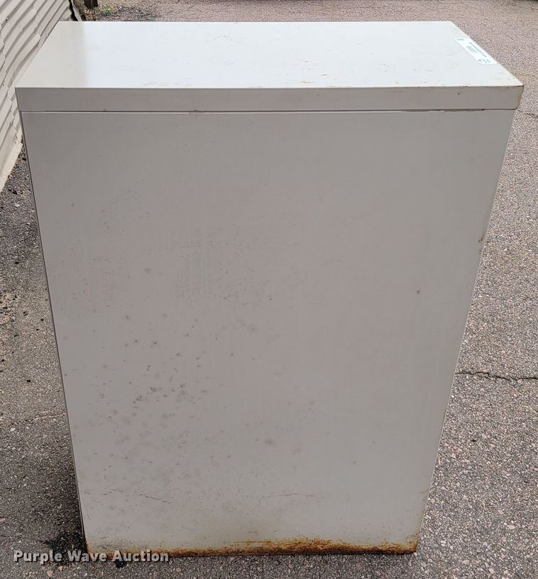 image for item JG9856 File cabinet