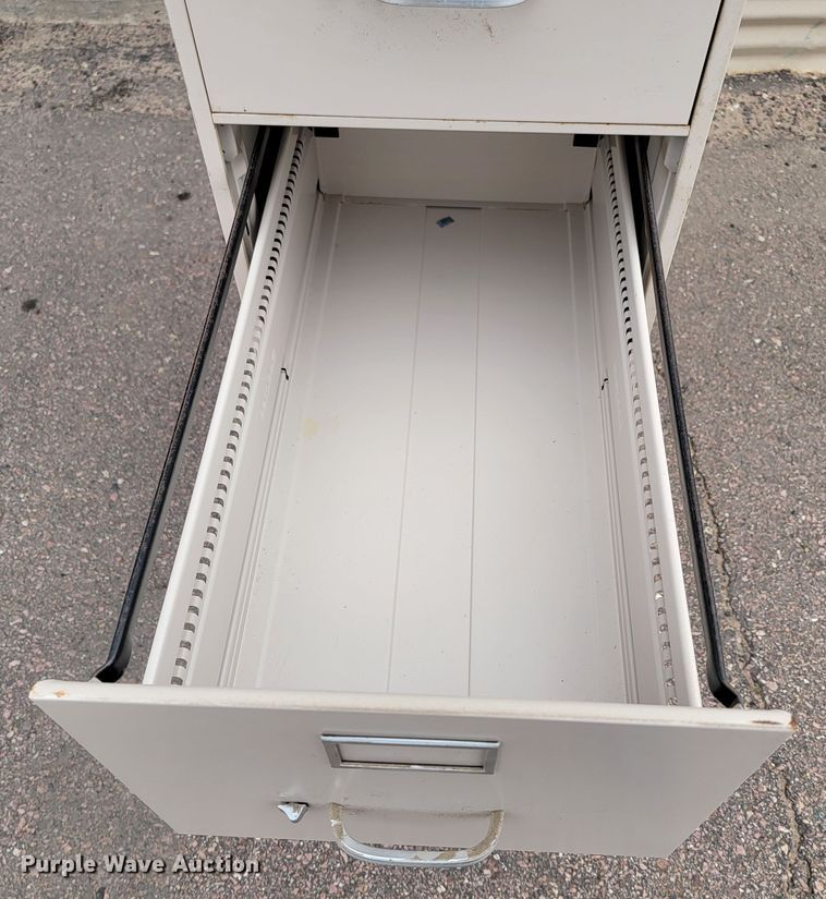 image for item JG9856 File cabinet