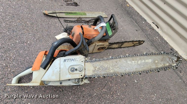 image for item JG9858 (2) Stihl MS260 chainsaws