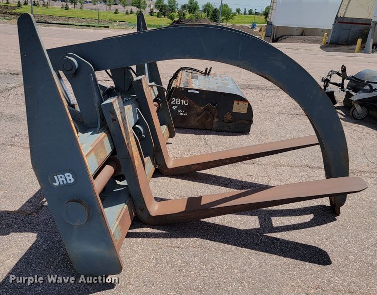 image for item JG9859 2004 JRB 724J  grapple forks