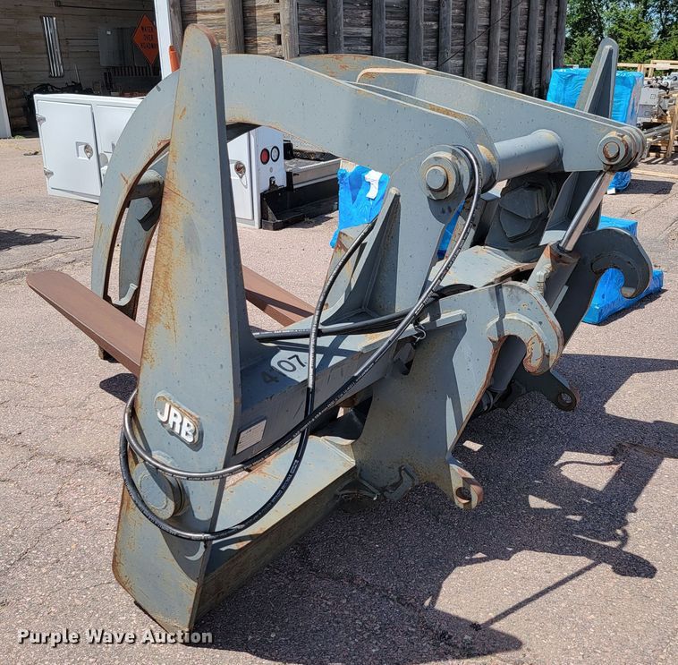 image for item JG9859 2004 JRB 724J  grapple forks