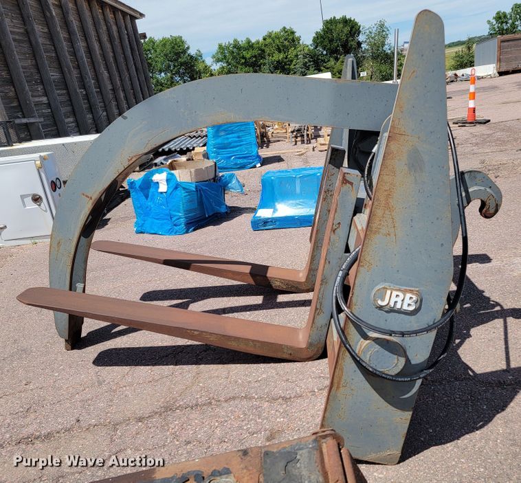 image for item JG9859 2004 JRB 724J  grapple forks