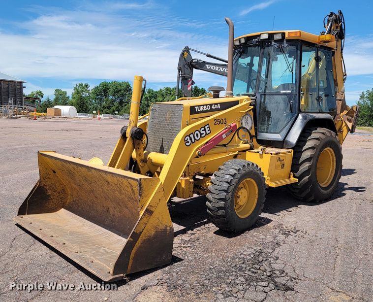 image for item JG9860 2000 John Deere 310SE  backhoe