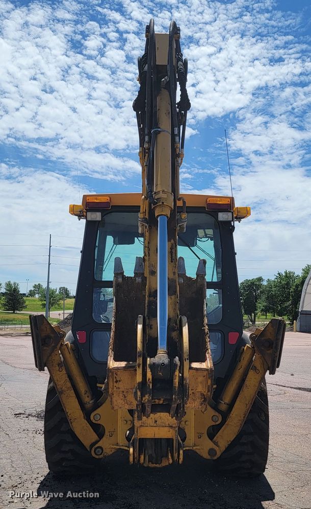 image for item JG9860 2000 John Deere 310SE  backhoe