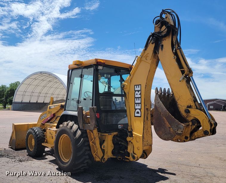 image for item JG9860 2000 John Deere 310SE  backhoe