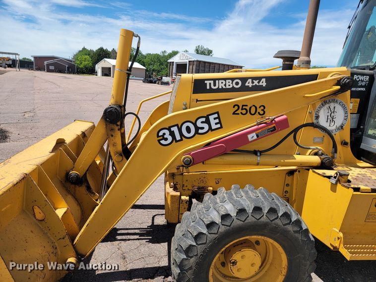 image for item JG9860 2000 John Deere 310SE  backhoe